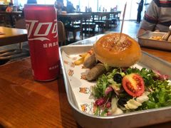 -HUZI虎滋精酿餐吧(京西大悦城店)