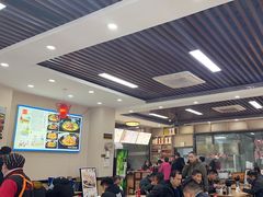 -钢阳酸菜红烧牛肉面(季乐路店)