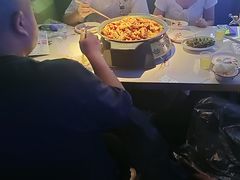 -徐记小怪兽肉蟹煲店(哈西万达金街店)