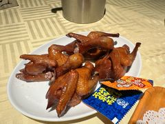 招牌烤乳鸽-石岐佬中山菜馆(张溪店)