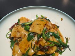 -福照楼汽锅鸡·云南菜(火车站锦江店)