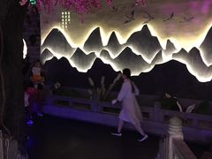 -韵秋荷(宝山龙湖天街店)