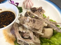 -百草滩羊·长江大酒店餐饮中心