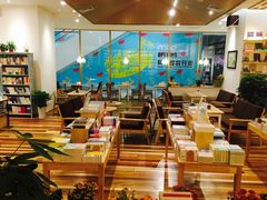 -猫的天空之城概念书店(印象城购物中心店)