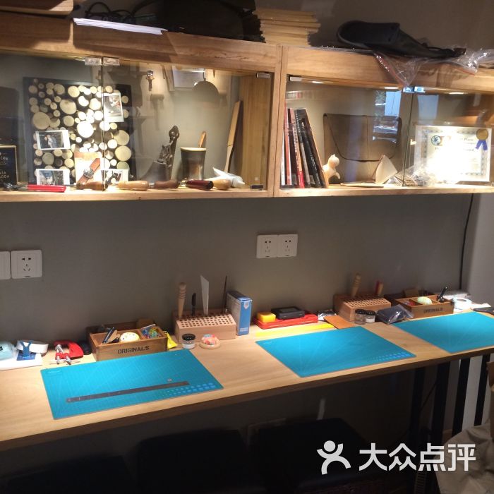 如果·追梦手工皮具diy教学店工作台图片 第21张