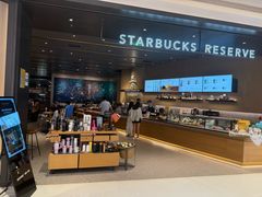 -星巴克臻选(上海合生汇1F店)