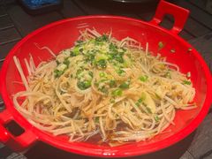 -沪小胖·小龙虾·蓝龙王(八佰伴店)