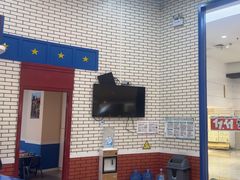 -格林米乐教育(欢乐颂商场中心店)