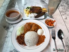 -关夫人餐厅(阳光广场店)