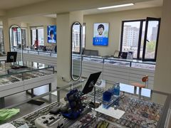 -潘多拉眼镜·蔡司依视路明月(潘家园店)