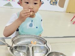 -好奇星国际托育(金地自在城校区)