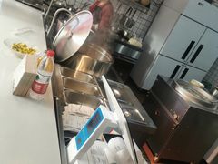 -子宸什夹婆乌鸡米线弹子石店(泽科·星泽汇店)