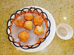 炸花枝丸-鹅庄·台湾美食(七宝店)