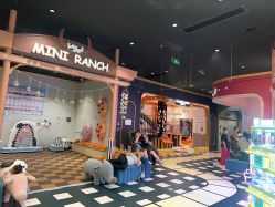 -meland亲子乐园(北京亦庄龙湖天街店)