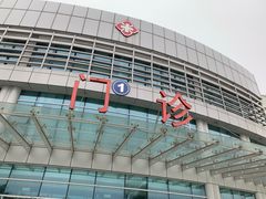 -上海市松江区泗泾医院