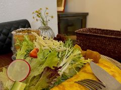 火腿芝士欧姆蛋配烤土豆沙拉-Ginko银子(青龙街店)