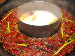 -渝涯重庆豆花老火锅(中赢国际店)