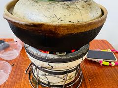 -威邵鸡煲(西华路总店)