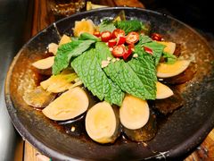 -老牌坊云南鱼豆花火锅(嵩山店)