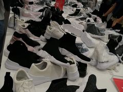 -江燕路万科里