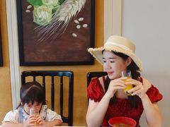 -深圳富苑皇冠假日套房酒店