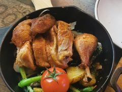 -Famous肥猫墨西哥音乐餐吧(五棵松华熙LIVE店)