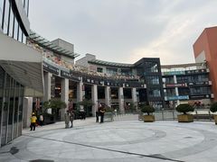 -浦江城市生活广场(江月路店)