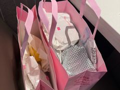 -好利来(上海长宁龙之梦店)