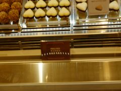 -VENCHI 闻绮(北京国贸商城店)