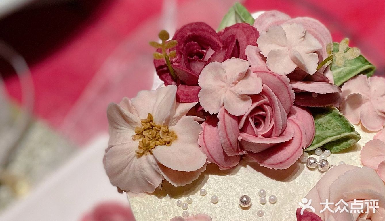 春日[礼花]韩式裱花蛋糕[礼花]推荐