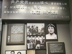 -龙华烈士纪念馆-停车场