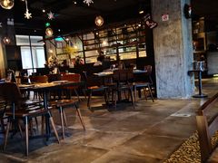 大堂-Carbon莫卡哆·意大利复古集市餐厅(杭州大厦店)