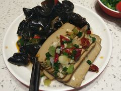 -牛吃草牛肉面(甬港南路店)