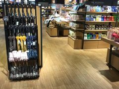 -九木杂物社(恒隆广场店)