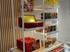 -85度C(生甜甜圈研究工坊·上海局门店)