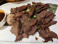 -魏铭鱼头捞饭(晋阳路店)