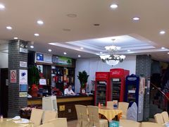 大堂-鹏城人家海鲜酒家·23年老字号(较场尾店)