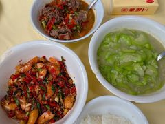-笨罗卜浏阳菜馆(太平街店)
