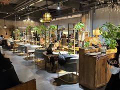 -魔方城市书房(中街益田店)