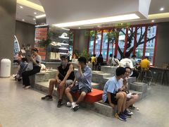 等位区-喧闹·东方大气茶(鹅岭二厂店)