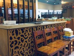 大堂-金穗园·砂锅粥.醉鸡煲火锅(长寿路店)