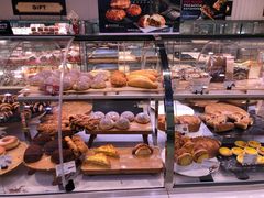 -巴黎贝甜(华堂新辰汇店)