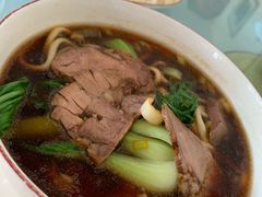 红烧牛肉面-翼松楼餐厅