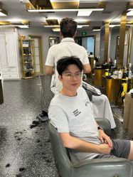 -即型男士理发工作室