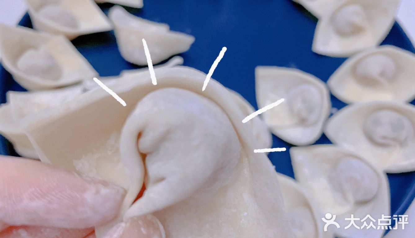 今日学习金元宝馄饨，越吃越有[调皮][调皮][调皮]