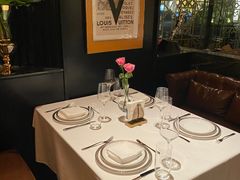 -Mogul Eatery·大亨餐酒馆