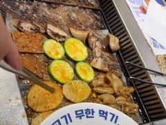 -阿亲家·韩式无限烤肉(春熙路店)