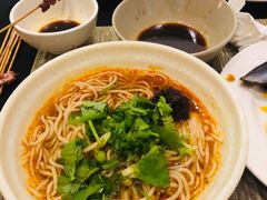 -飨食汇全日制餐厅·昆山皇冠假日酒店(九方店)