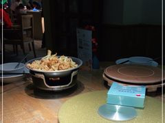 -蜜桃餐厅·伴山(湖滨商业街店)