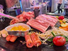 -豚豚家돈돈가韩国锅盖烤肉(新北万达店)